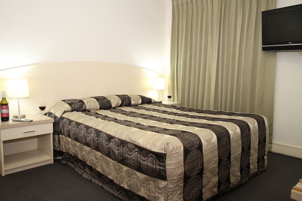 

Milano - Perth - Comfort Inn & Suites Goodearth Perth