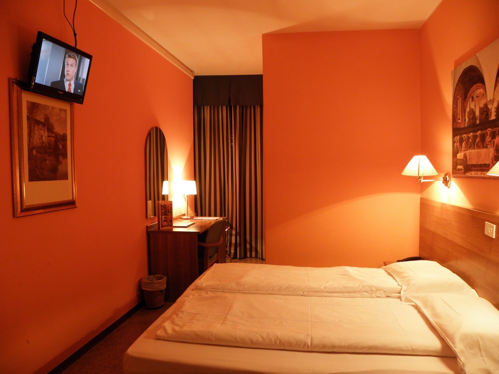 

Catania - Aprica - Hotel Corona