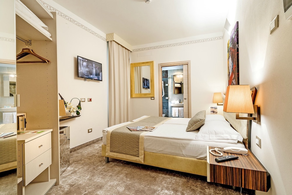 

Bologna - Alta Valtellina, Montagna Italia - Hotel Corona