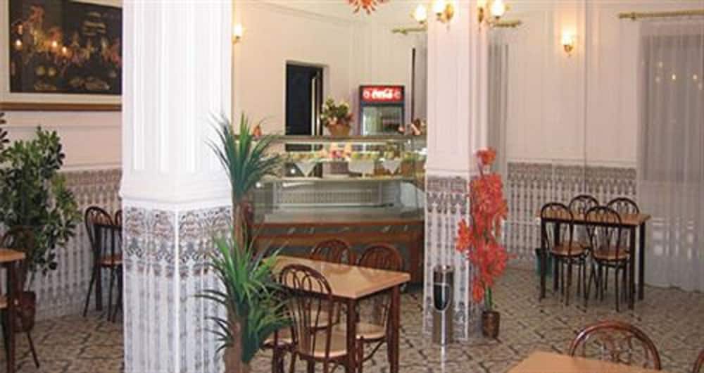 

Napoli - Algeri - Grand Hotel Adghir