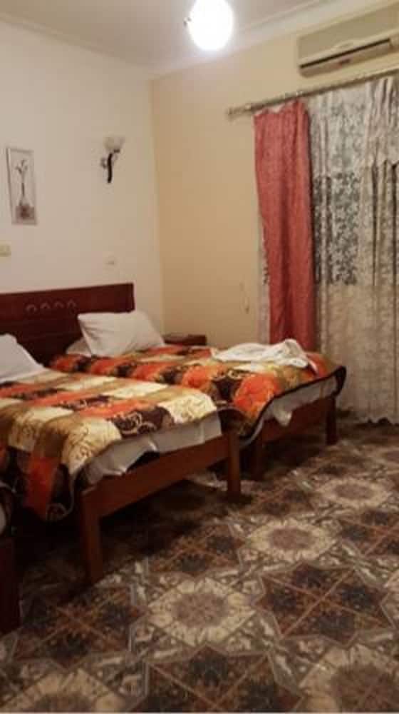 

Roma - Algeri - Grand Hotel Adghir
