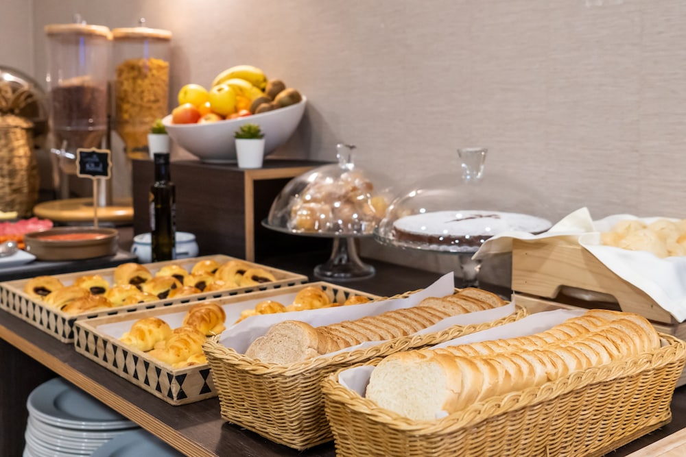 

Milano - Santiago de Compostela - Hotel Ciudad de Compostela