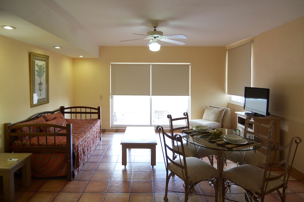 

Napoli - San José del Cabo - Suites Las Palmas