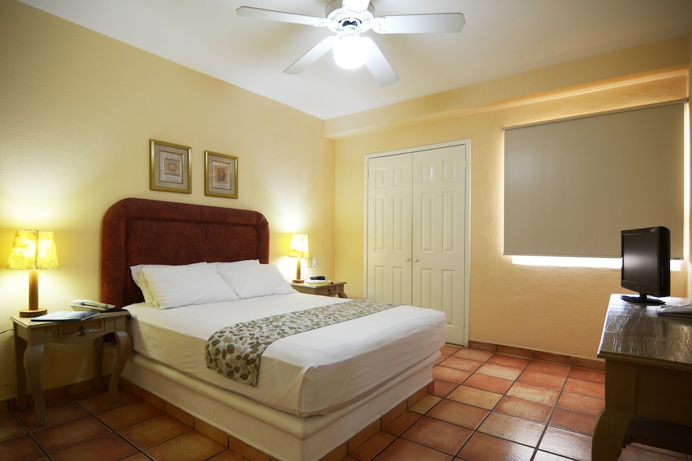 

Roma - San José del Cabo - Hotel & Suites Las Palmas