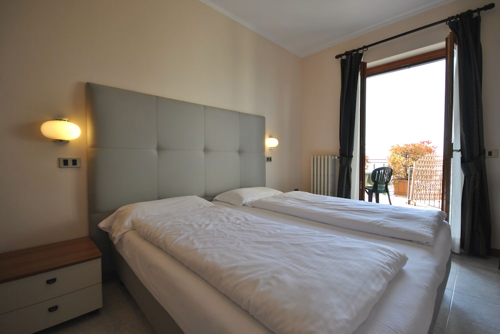

Milano - Gargnano - Hotel Gallo