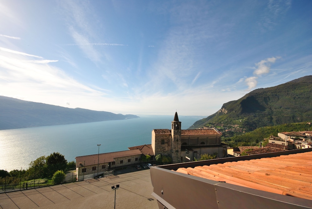 

Olbia - Malcesine - Hotel Gallo