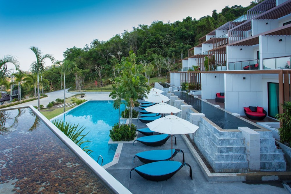 

Venezia - Rawai - Chalong Chalet Resort & Longstay