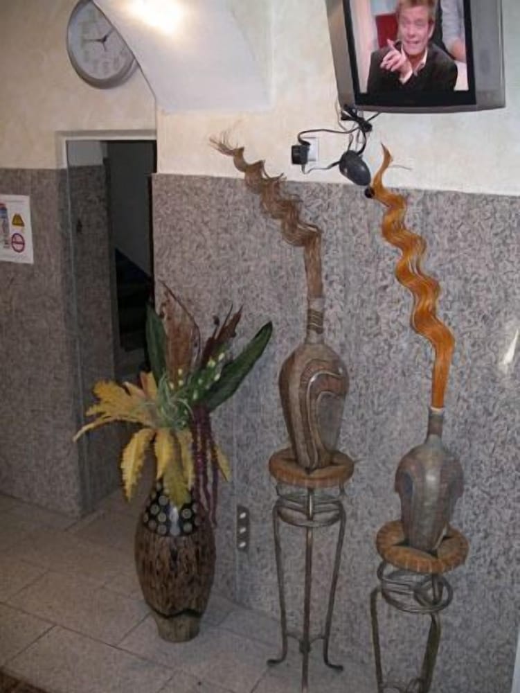 

Milano - Offenbach - Hotel Elbe Street 34
