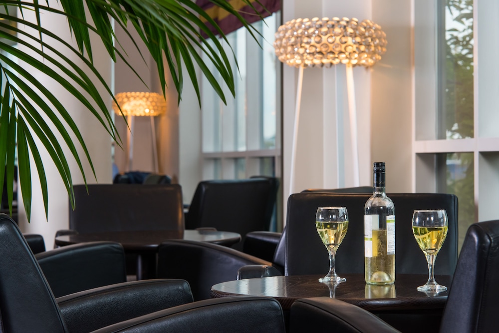 

Napoli - Barking - Holiday Inn Express London - Greenwich