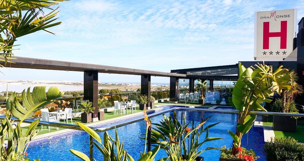 

Milano - San Miguel de Salinas - Dña Monse Hotel Spa & Golf