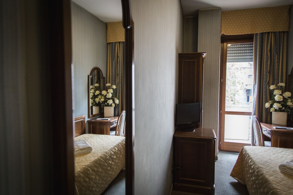 

Pescara - Paderno Dugnano - Hotel Accursio