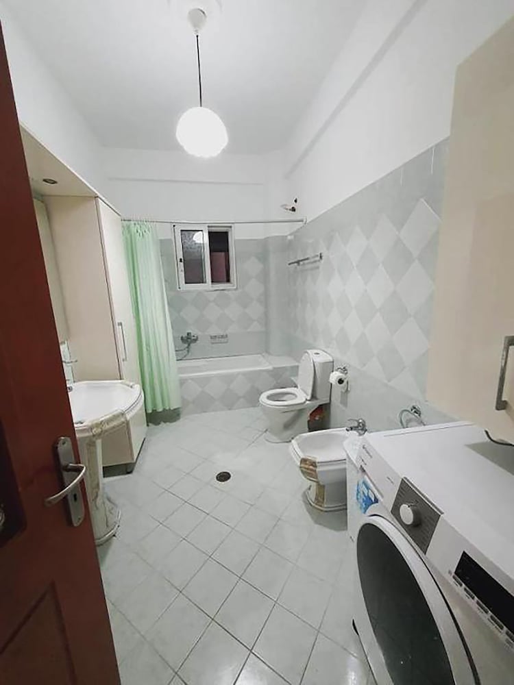 

Napoli - Costa albanese - Hotel Vila Alvin & Apartments