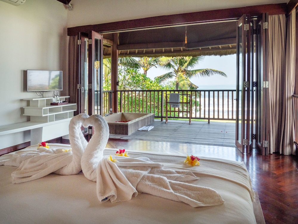 

Napoli - Legian - Sound of The Sea Villa