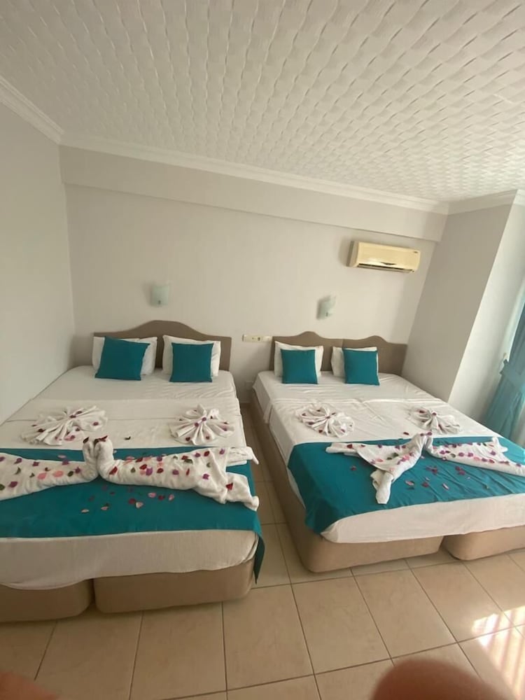 

Roma - Ovacik - Yunus Hotel Oludeniz
