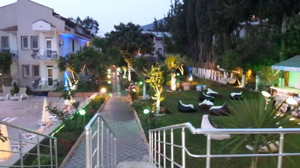 

Milano - Dalaman, Turchia - Yunus Hotel Oludeniz