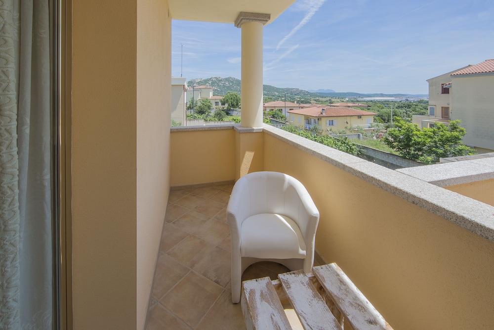 

Bologna - Olbia - Olbia City Hotel