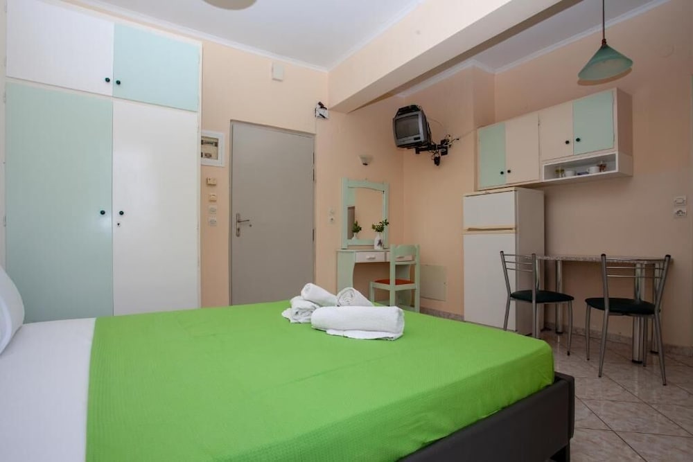 

Pisa - Rethymno - Eliza Apartments