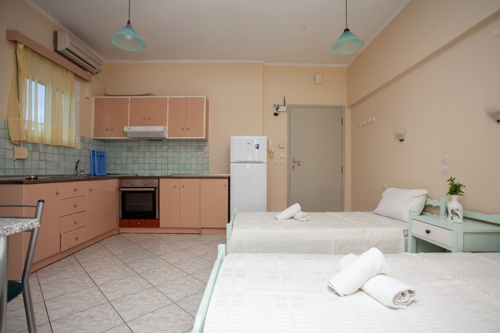 

Milano - Adelianos Kampos - Eliza Apartments