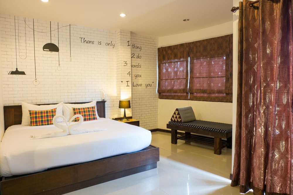 

Milano - Chalong - Bt Inn Patong