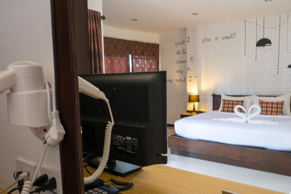 

Verona - Karon Beach - Bt Inn Patong