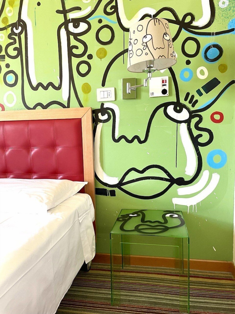 

Roma - Spoleto - LH Hotel Arca Street Art