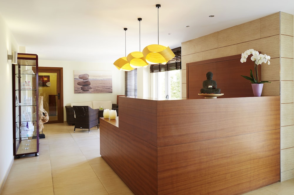 

Verona - Cala'n Bosch - Grupotel Macarella Suites & Spa