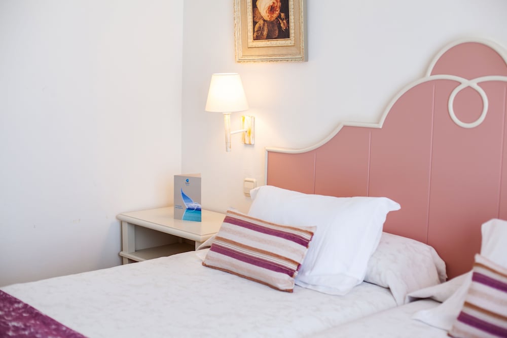 

Verona - Cala en Blanes - Grupotel Macarella Suites & Spa
