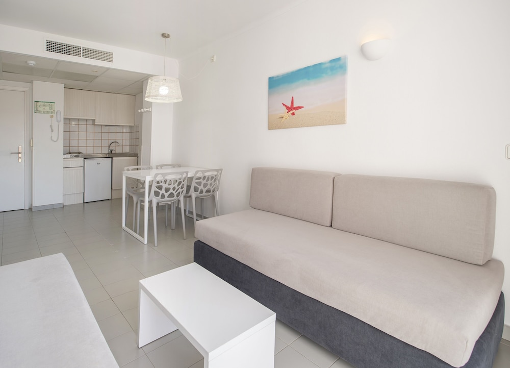 

Roma - Bahia de Sant Antoni - Coral Star Apartments