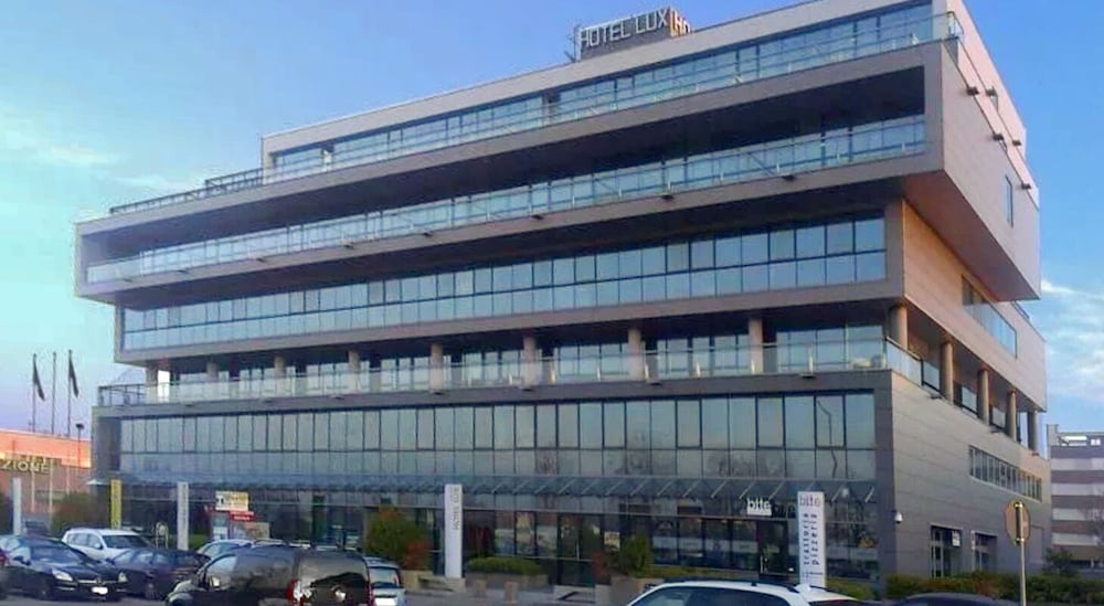 

Cagliari - Modena - Hotel Lux