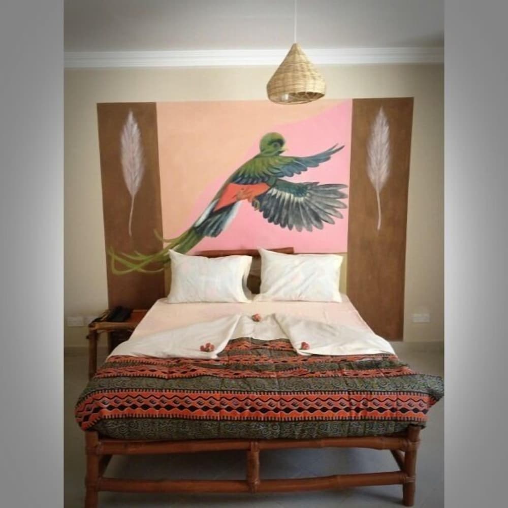 

Milano - Banjul - Bamboo Garden Hotel