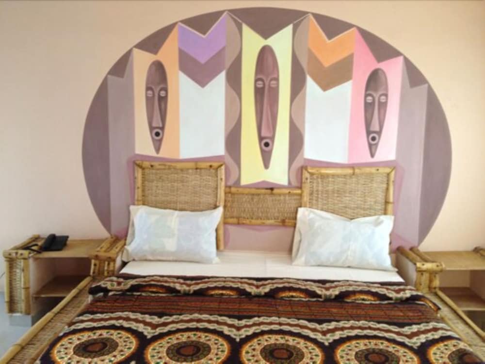 

Milano - Banjul - Bamboo Garden Hotel