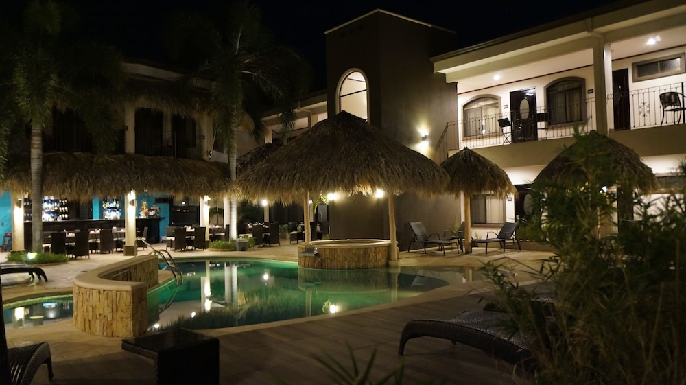 

Roma - Playa Hermosa - Hotel Colono Beach