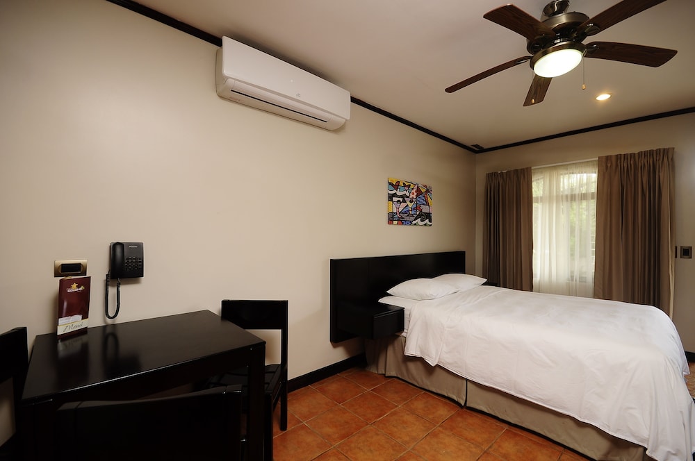 

Milano - Playa Hermosa - Hotel Colono Beach