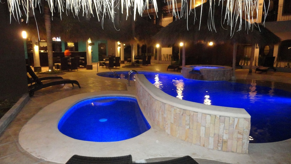 

Roma - Playa Hermosa - Hotel Colono Beach