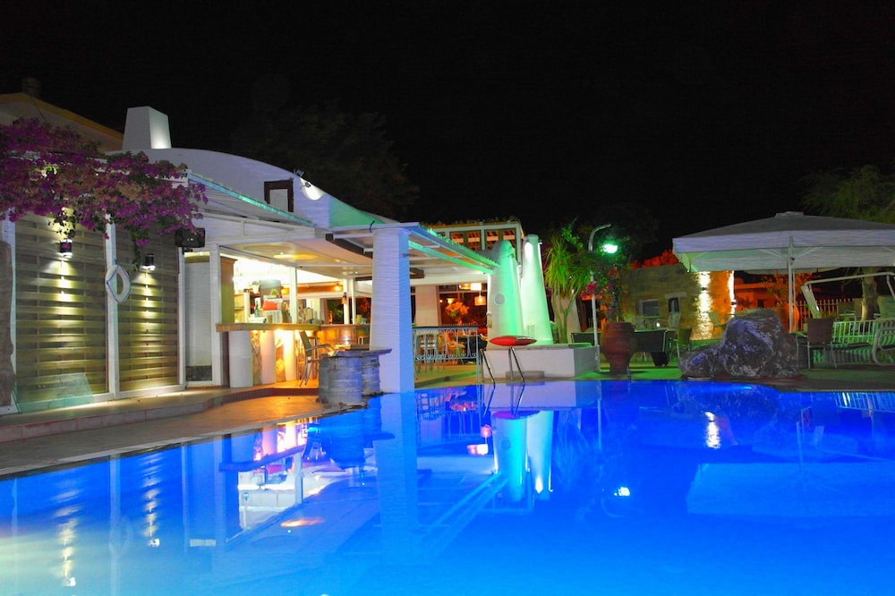 

Firenze - Rodi, Isole Greche - Melody Studios Faliraki