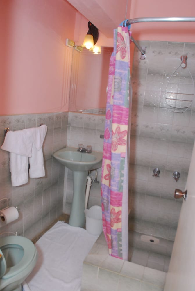 

Bologna - Ocho Rios - Hunter's Rest Villa
