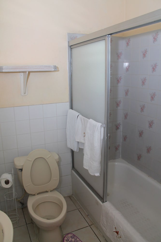 

Milano - Ocho Rios - Hunter's Rest Villa