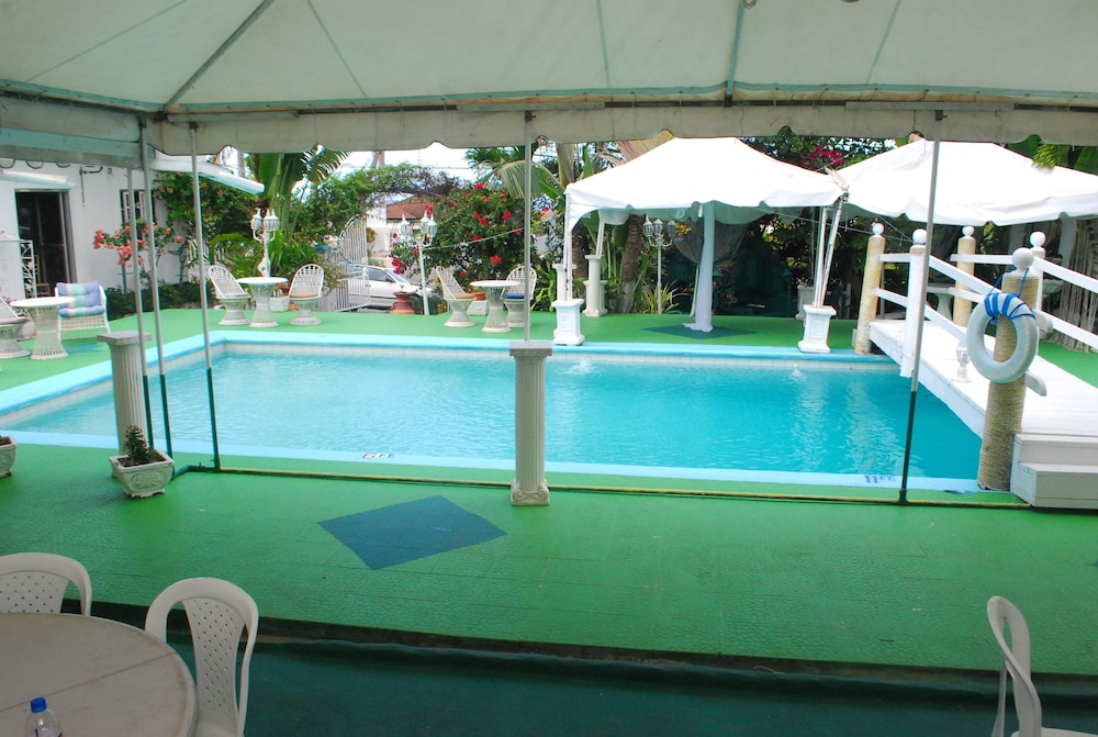 

Milano - Ocho Rios - Hunter's Rest Villa