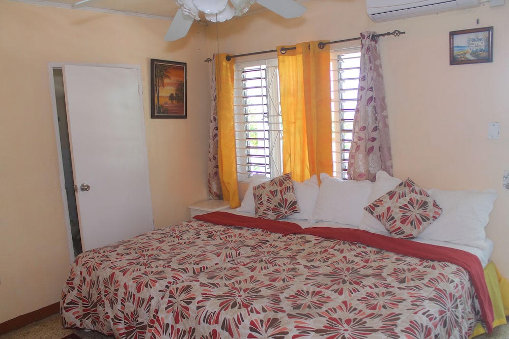 

Milano - Ocho Rios - Hunter's Rest Villa