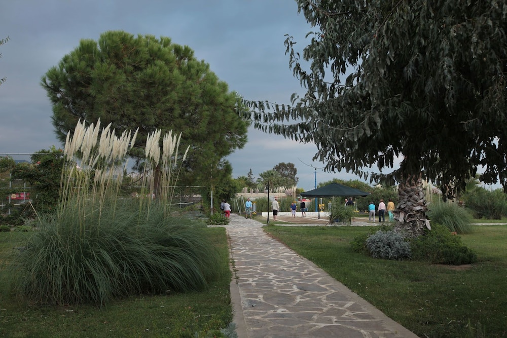 

Milano - Gumuldur - Club Yali Hotels & Resort - All Inclusive