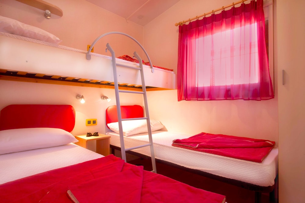 

Bologna - La Maddalena - Camping Village Capo D'Orso