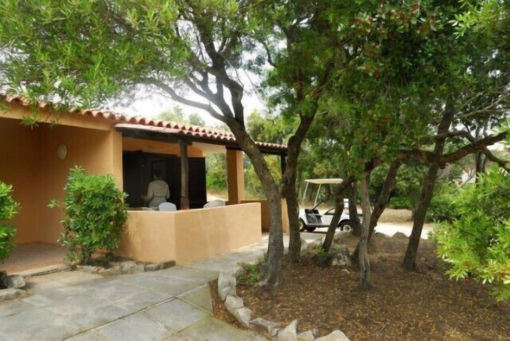 

Verona - Cannigione - Camping Village Capo D'Orso