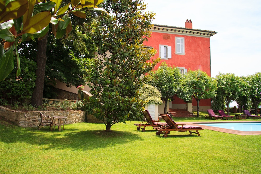 Pergine Valdarno - Villa Cassia di Baccano