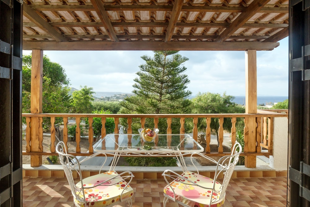 

Milano - Sitia - Romanza Villas