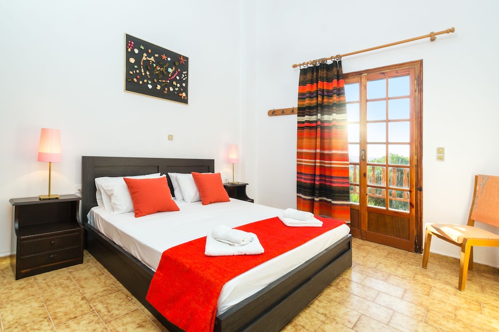 

Milano - Sitia - Romanza Villas