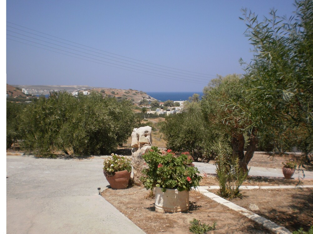 

Torino - Sitia - Romanza Villas