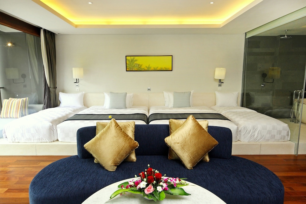 

Bologna - Jimbaran - Bali - Watermark Hotel & Spa Bali