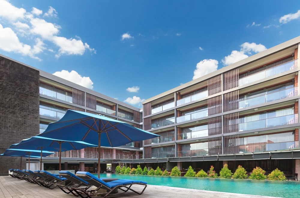 

Milano - Jimbaran - Bali - Watermark Hotel & Spa Bali