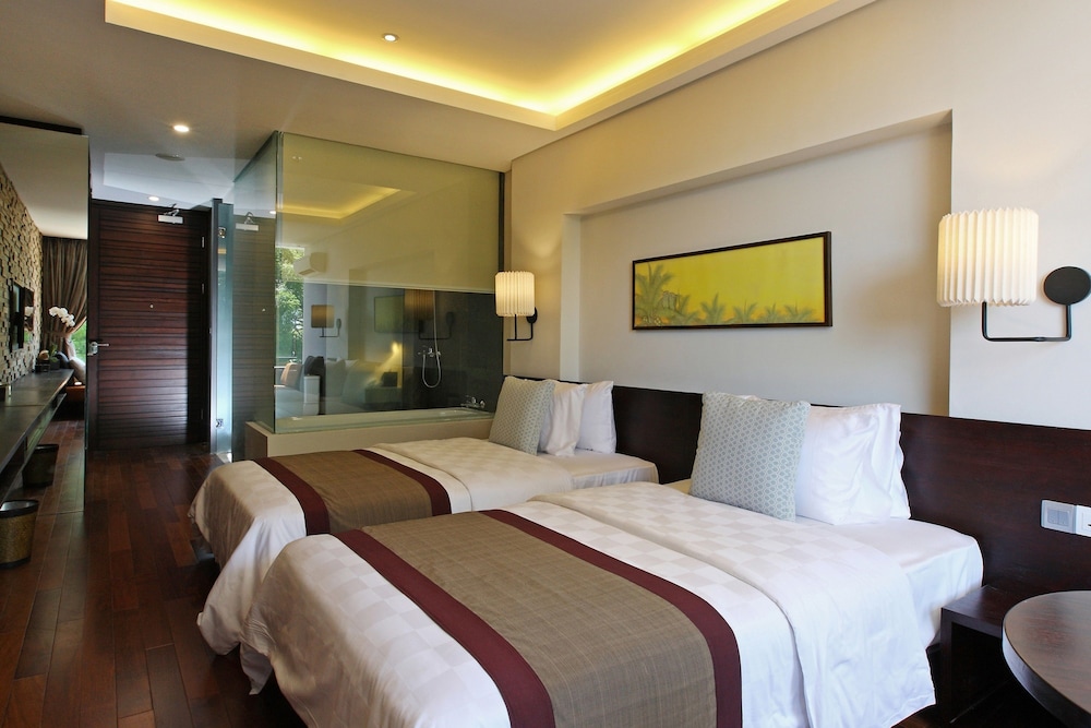 

Palermo - Jimbaran - Bali - Watermark Hotel & Spa Bali