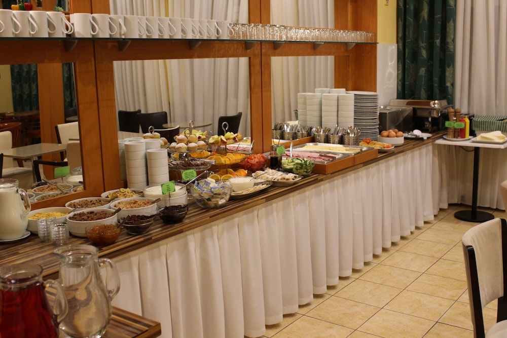 

Ancona - Praga - Gallery Hotel SIS